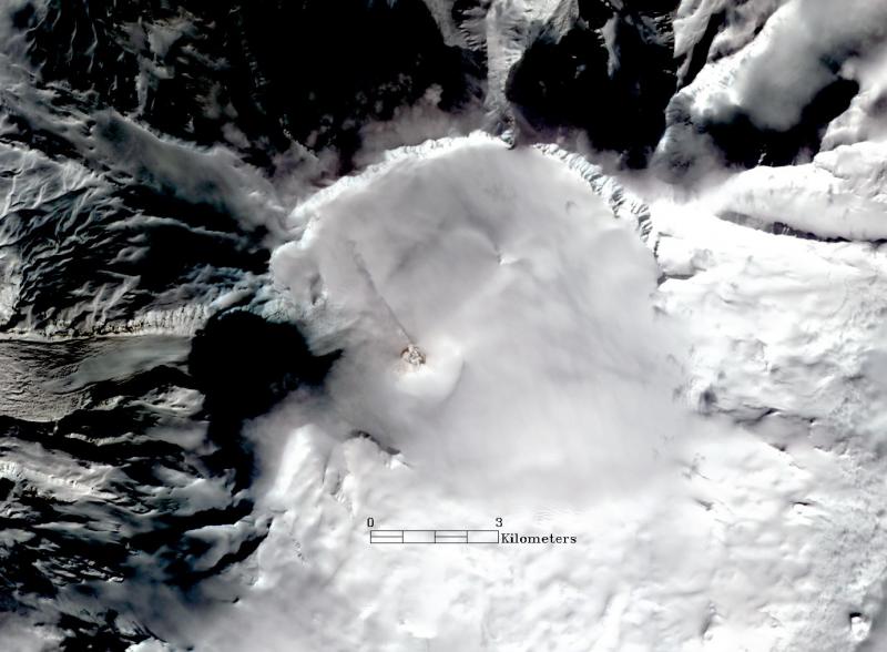 Caldera vulcano Veniaminof, fonte Volcano Discovery