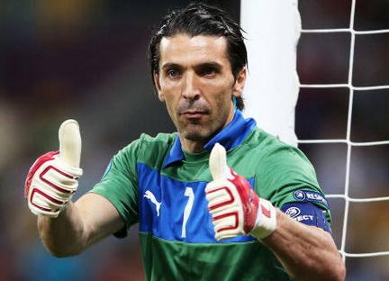 Italia Brasile 2013, Buffon capitano azzurro Italia Brasile 2013, Buffon capitano azzurro