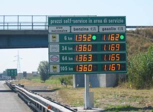 Sciopero benzinai dal 16 al 19 luglio 2013