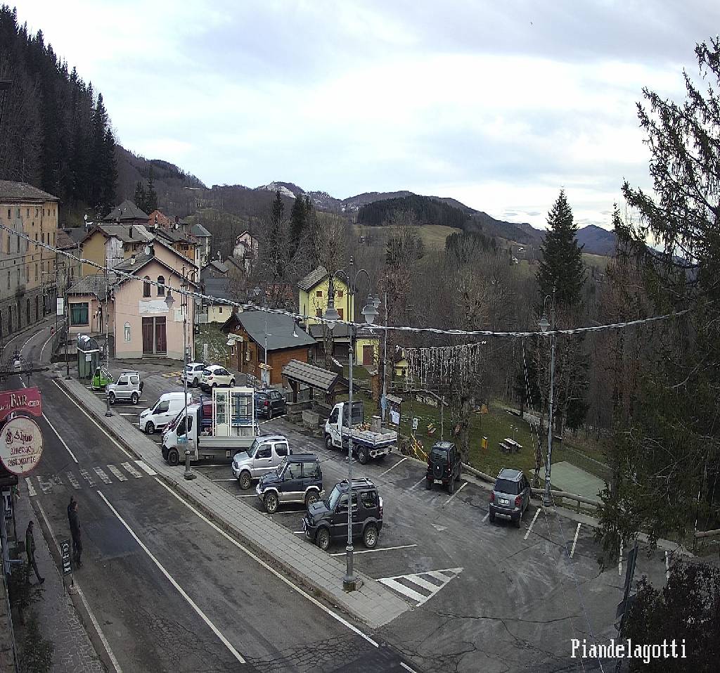 Webcam FRASSINORO PIAN DEL LAGOTTI