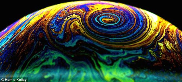 Vedere Macchie Colorate Che Si Muovono