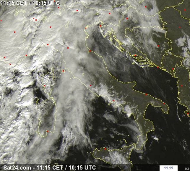 Temporali in atto sull'Italia: nubifragi ed alluvioni sulla Liguria, la situazione - Sat24.com Temporali in atto sull'Italia: nubifragi ed alluvioni sulla Liguria, la situazione - Sat24.com