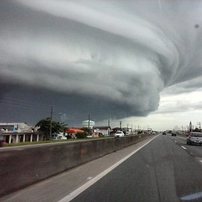 Supercella in Brasile paura a Barra Velha, nella regione di Santa Catarina, ma nessun danno