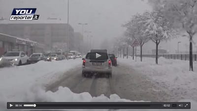 Neve copiosa in Piemonte a Cuneo e provincia accumuli anche vicino al metro, il video