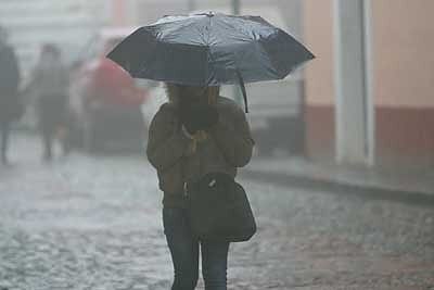 Ancora maltempo per domani precipitazioni sparse anche moderate speci al Sud Italia