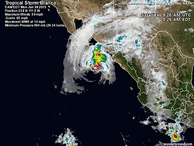 Uragano Blanca in Messico landfall tra poche ore sulla Baja California