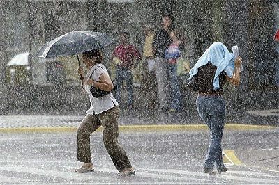 Perturbazione atlantica in arrivo rovesci e temporali specie al Nord Italia