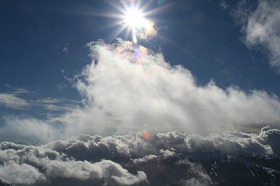 Sole e poche nubi in Italia ancora tempo stabile ma attenzione ai temporali pomeridiani