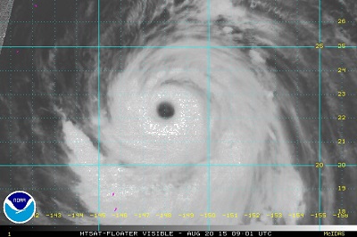 Super-tifone Atsani sempre più potente raffiche fino a 305 kmh