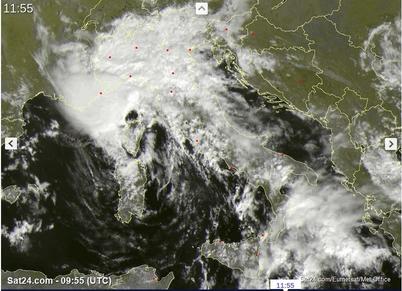 Ciclone Mediterraneo in azione sull'Italia con precipitazioni in intensificazione al Nord-Ovest