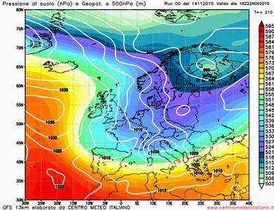 Modello GFS elaborato dal nostro centro di calcolo - Geopotenziale a 500 hPa e pressione al livello del mare alle 18Z del 22 novembre 2015