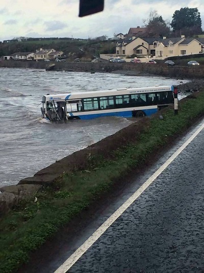 in Irlanda la tempesta Desmond ha portato venti fortissimi che hanno creato anche situazioni critiche David O'Reilly