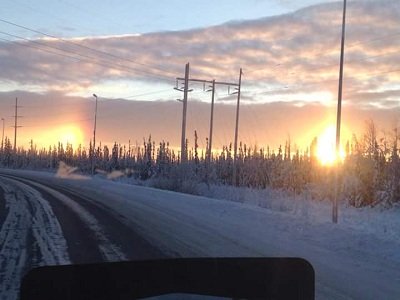 Strano fenomeno in Alaska all'alba compaiono non uno ma...due soli