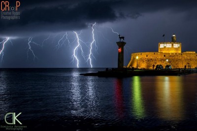Anche a Rodi il maltempo ha portato temporali intensi, con delle tempeste di fulmini