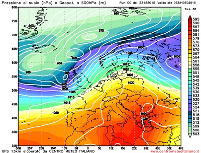 Modello GFS elaborato dal nostro centro di calcolo - Pressione al livello del mare e geopotenziale a 500hPa per le 06Z del 24 dicembre 2015