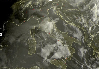 Situazione del tempo: sole, nebbie e nubi basse diffuse specie al centro-nord