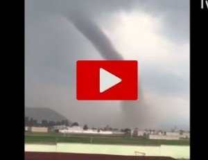 Terribile tornado in Messico: le drammatiche immagini in un video