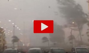 Violenta tempesta in Malesia: Kuala Lumpur in ginocchio