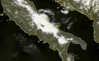 Temporali sull'Italia centro-meridionale oggi 6 luglio 2016 - fonte: Sat24.com
