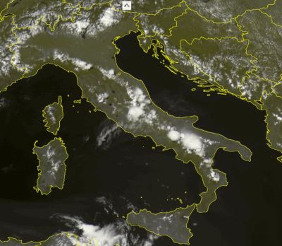 Immagine dal satellite dei temporali in atto - 10 luglio 2016 - Sat24.com