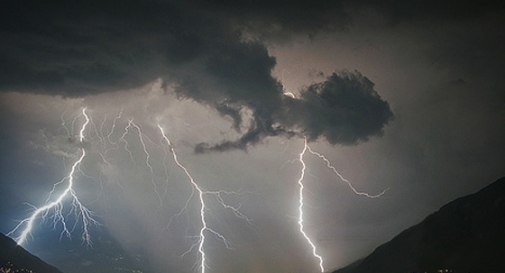 Meteo: maltempo in arrivo sull'Italia nelle prossime ore con forte calo delle temperature, a seguire tornerà l'anticiclone - lanotiziah24.com Meteo: maltempo in arrivo sull'Italia nelle prossime ore con forte calo delle temperature, a seguire tornerà l'anticiclone - lanotiziah24.com