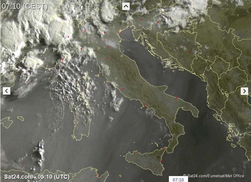 Tempo in atto: instabile con temporali localmente intensi sul Nord Italia, più asciutto e soleggiato al Centro-Sud - sat24.com Tempo in atto: instabile con temporali localmente intensi sul Nord Italia, più asciutto e soleggiato al Centro-Sud - sat24.com