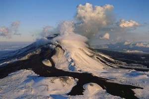 L’allarme degli scienziati: questo vulcano si sta svegliando e potrebbe provocare una catastrofe