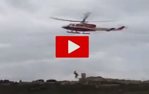 Maltempo Lazio: ecco lo spettacolare salvataggio di un uomo dopo lo straripamento del fiume Marta