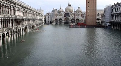Acqua alta a Venezia marea molto sostenuta nei prossimi giorni con punte fino a 125 cm