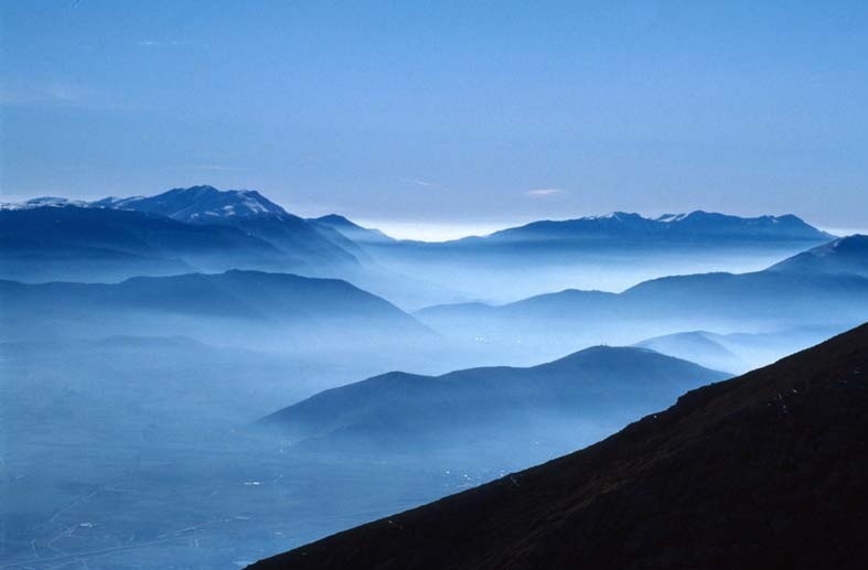 Meteo WEEKEND: tempo prevalentemente stabile ma con addensamenti nuvolosi diffusi
