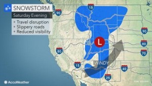 Aree dove è prevista neve nella serata di Sabato. Previste condizioni critiche per chi decide di mettersi in viaggio, come strade scivolose e riduzione della visibilità. Fonte: http://www.accuweather.com/en/weather-news/christmas-blizzard-to-evolve-across-north-central-us/70000350