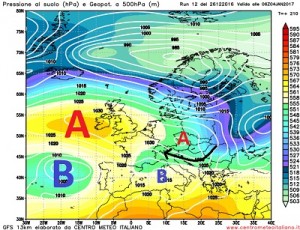 Configurazione sinottica prevista dall'aggiornamento 12z di GFS per Mercoledi 4 Gennaio, si nota il blocco altopressorio che dal nord Atlantico viene "spinto"verso l'europa centrale, in questa ipotesi la massa d'aria fredda viene spinta verso il Nord Italia entrando dalla porta della Bora.