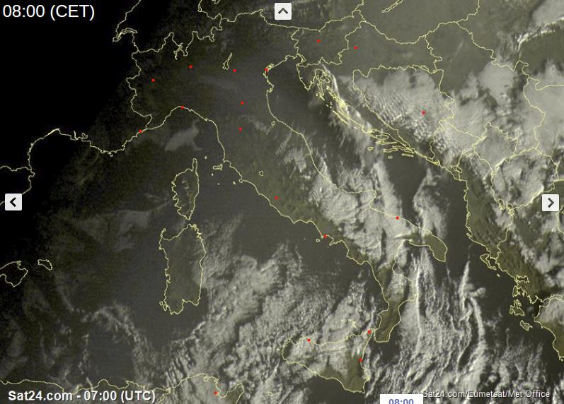 Tempo in atto: sull'Italia ultime nevicate al Sud fino a bassa quota, poi l'anticiclone riporterà tempo stabile su tutta la Penisola - sat24.com