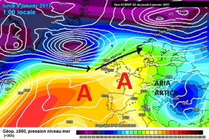 Proiezione di ECMWF00z a 96ore, l'alta pressione sotto la spinta di tese correnti occidentali, tenta di invadere l'Europa, ma ad est viene bloccata da un opposizione termica garantita dalla massa d'aria fredda presente fra Mediterraneo ed Europa orientale