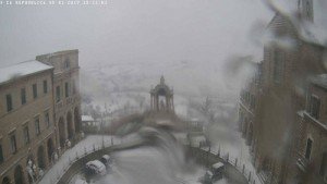 Situazione di questo pomeriggio a Triea, a circa 342m.slm  in provincia di Macerata. 