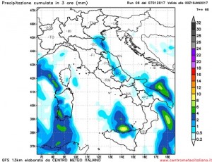 Precipitazioni attese fra la notte di Lunedi e Martedi, la neve è attesa di nuovo lungo le aree esposte ad est dell'Appennino centrale, possibile nevischio anche in alcune aree della Romagna.