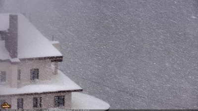 Meteo: circolazione depressionaria attiva sull'Italia centro-meridionale con piogge e neve a bassa quota