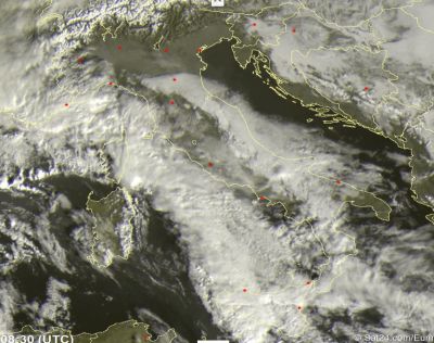 Tempo in atto: intensi nuclei temporaleschi colpiscono la Sicilia occidentale, nubi in aumento e locali piogge sul resto della Penisola 22 gennaio 2017 