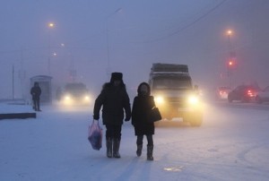 Una giornata di nebbia e ghiaccio a Jakutsk. Fonte: www.meteoweb.eu