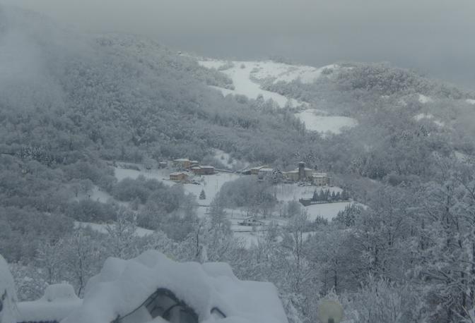 Neve in arrivo sull'Appennino fin sotto i 1000 metri, accumuli localmente abbondanti oltre i 1500 metri - corrierefiorentino.corriere.it