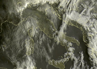Tempo in atto: anticiclone sull' Italia e condizioni di bel tempo da Nord a Sud