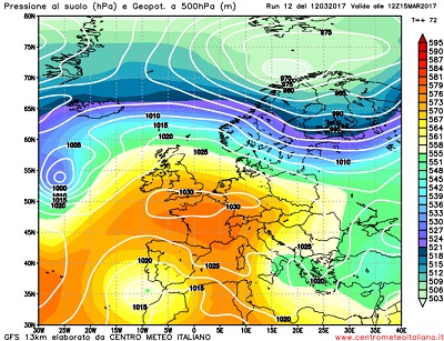 La situazione sinottica prevista da GFS12z per Mercoledi 15, con un vasto campo di alta pressione che va interessando il nord ed il centro Italia, mentre le regioni meridionali sono interessate da un veloce e modesto impulso d'instabilità.