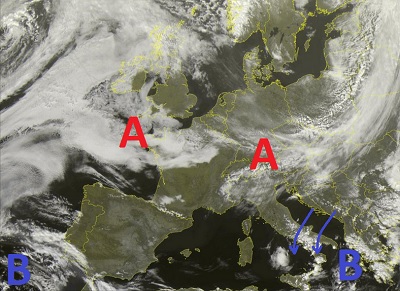 Situazione satellitare relativa alle ultime ore, con il transito di innocua nuvolosità alta sulle regioni settentrionali e un'accentuazione dell'instabilità sulle regioni meridionali per infiltrazioni di aria più fresca e umida proveniente da nordest.