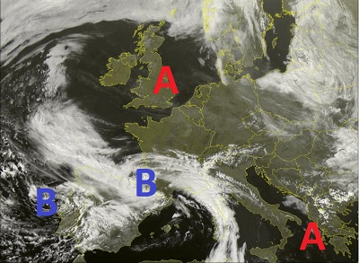 Situazione dal satellite relativa alle ultime ore, con la presenza di un vasto campo di alta pressione fra le regioni centro meridionali e l'europa centrale, mentre un impulso perturbato sta risalendo dal Mediterraneo occidentale verso le regioni nordoccidentali Italiane.