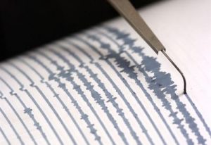 Sisma, due intense scosse avvertite in Italia centrale: la terra trema pochi minuti fa