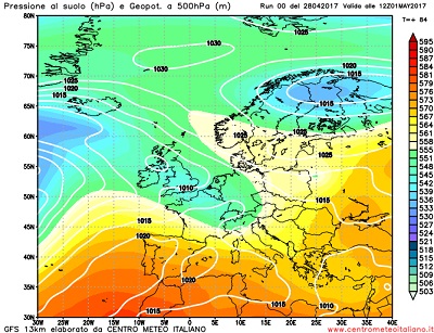 Analisi modelli GFS 00Z: tempo variabile sull' Italia con alternanza di piogge e brevi pause soleggiate