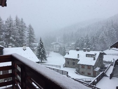Neve in arrivo sulle Alpi a quote medie durante il ponte del primo Maggio. Foto di repertorio.