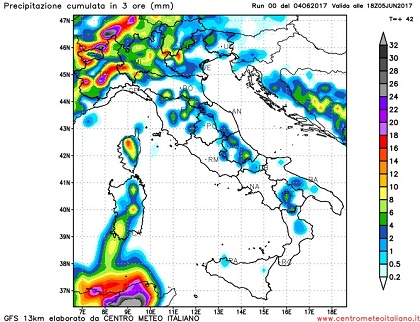 Peggioramento METEO dalle prossime ore per l'avvicinarsi di una saccatura atlantica all'Italia. Piogge e temporali intensi soprattutto al Nord. Peggioramento METEO dalle prossime ore per l'avvicinarsi di una saccatura atlantica all'Italia. Piogge e temporali intensi soprattutto al Nord.