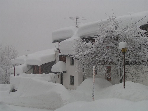 Freddo e neve sono pronti a tornare sull’Italia con un peggioramento del meteo atteso proprio per il ponte dell’Immacolata. Fonte