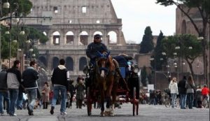 Blocco auto Roma 11 febbraio 2018, orari e info stop traffico domenica ecologica / Chi può circolare?
